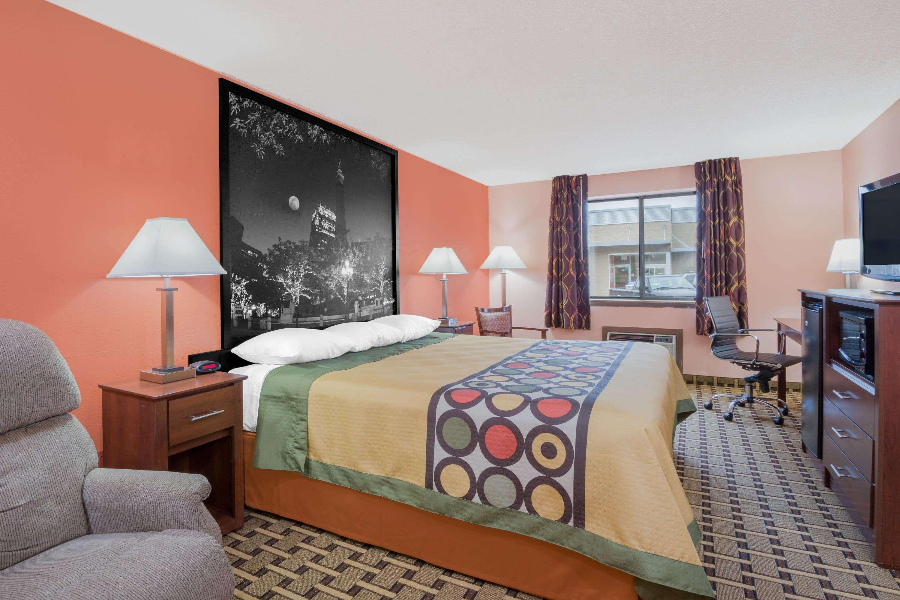 Super 8 By Wyndham Shelbyville Dış mekan fotoğraf